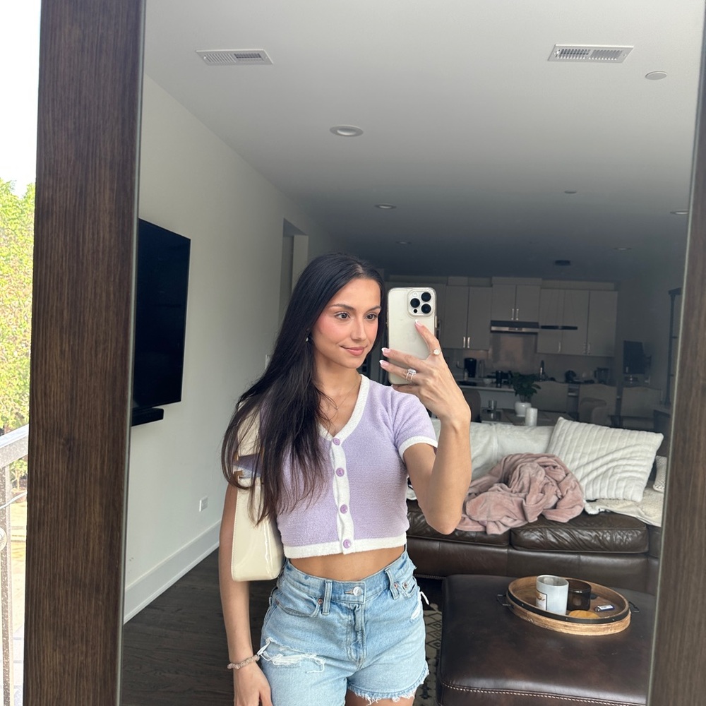 Boutique Women’s Small Purple Crop Top with Cream Trim